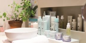 Liz Earle Duke of York Square